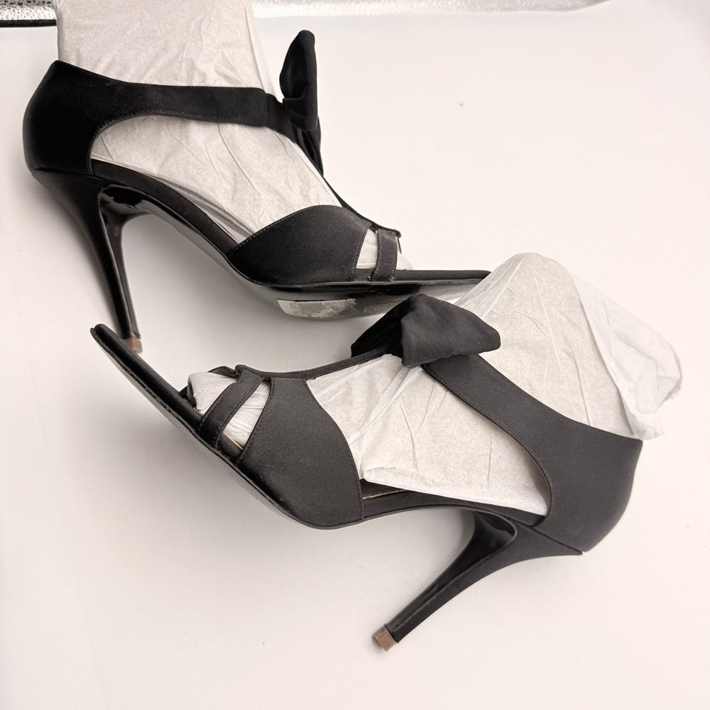 Stella McCartney Elegant Black Stiletto Heels with Bow Accent sz 9.5 - Picture 7 of 11